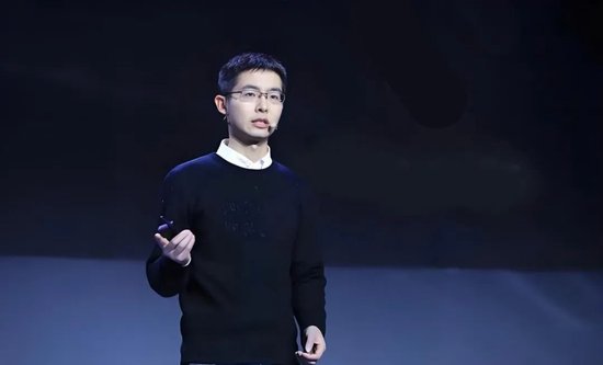 宇树机器人马拉松发挥糟糕？王兴兴亲自下场48小时知乎3连发回应！